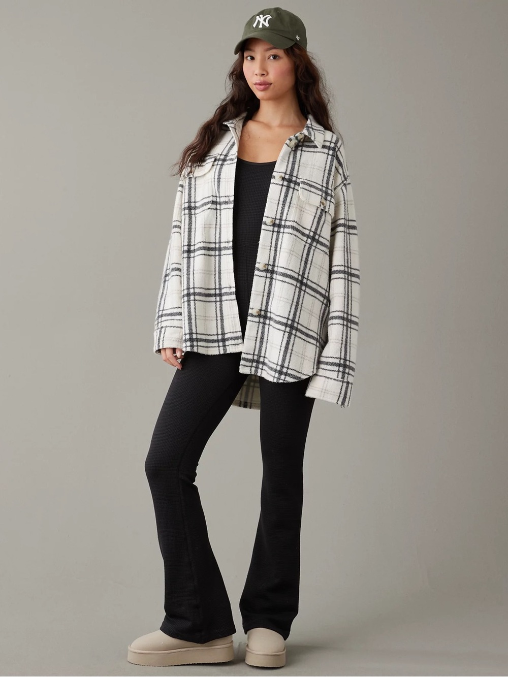 AMERICAN EAGLE Oversized Plaid Soft Fleece Shacket Ivory White